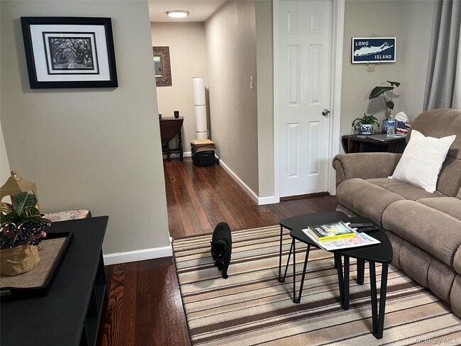 Building Photo - 57 Penn St