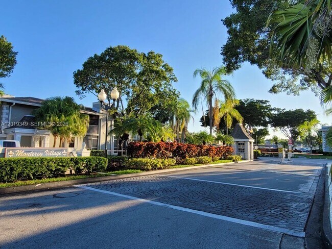 Foto del edificio - 426 NE 210th Cir Terrace