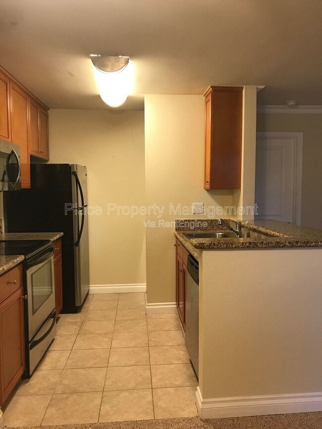 Foto del edificio - 1423 Graves Ave