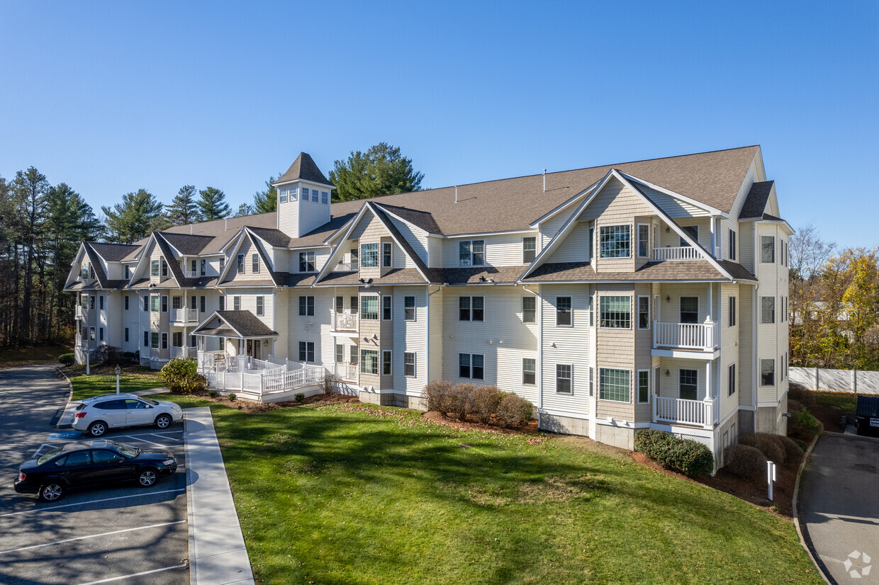 Primary Photo - Whispering Pines I Condominiums