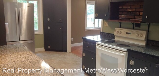 Building Photo - 3 br, 2 bath House - 37 Elbridge Rd