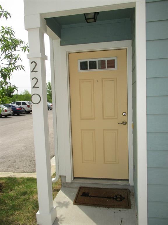 Building Photo - 1601 Miriam Ave