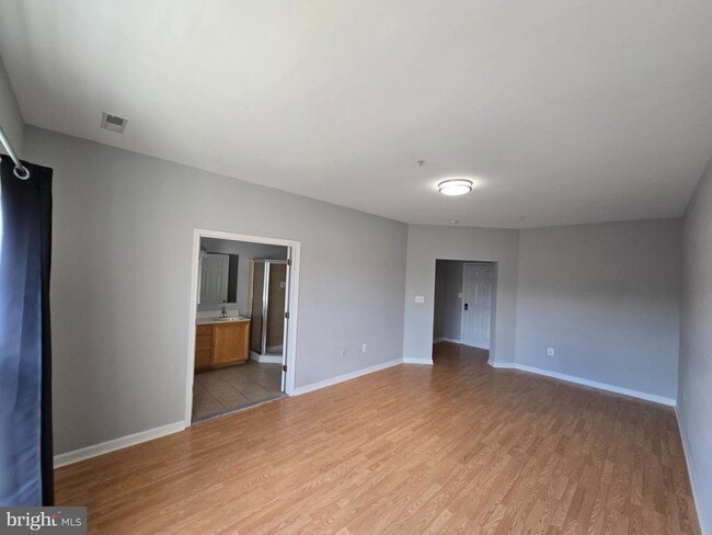 Foto del edificio - 14048 Rockingham Rd