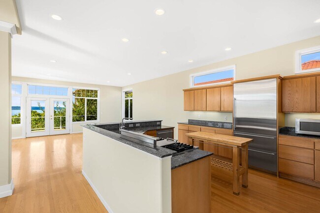 Foto del edificio - 3422 NW 66th St