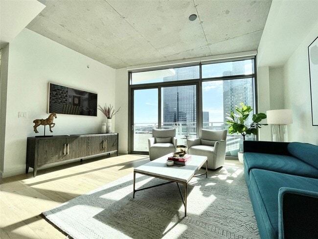 Foto del edificio - 1801 N Pearl St