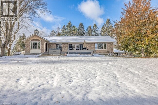 Building Photo - 434869 Zorra Line