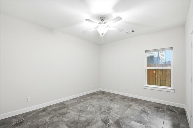 Foto del edificio - 849 Fisher St