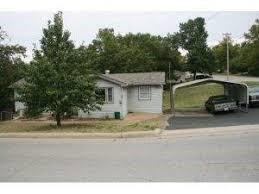 Primary Photo - 455 Evergreen Ave