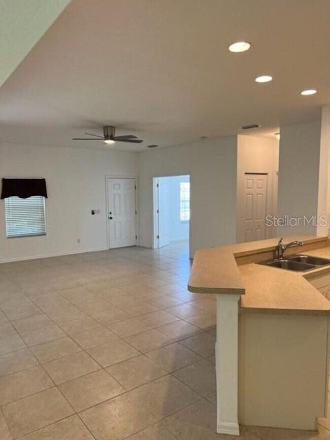 Foto del edificio - 2 br, 2 bath House - 1583 Red Oak Lane