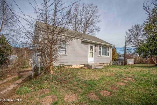 Foto del edificio - 1039 Oglewood Ave