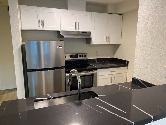 Foto del edificio - 334 Wells Ave S