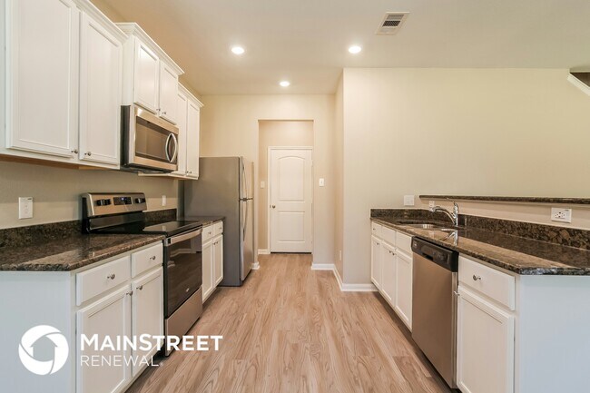 Foto del edificio - 27064 Leonardo Dr