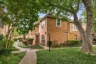 Building Photo - 727 Bunker Hill Rd
