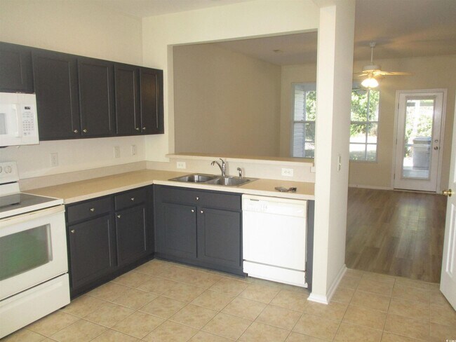 Building Photo - 161 Olde Towne Way