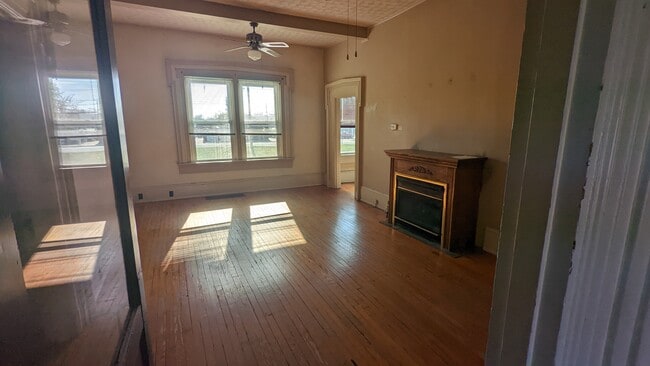 Foto del edificio - 3607 Wool St