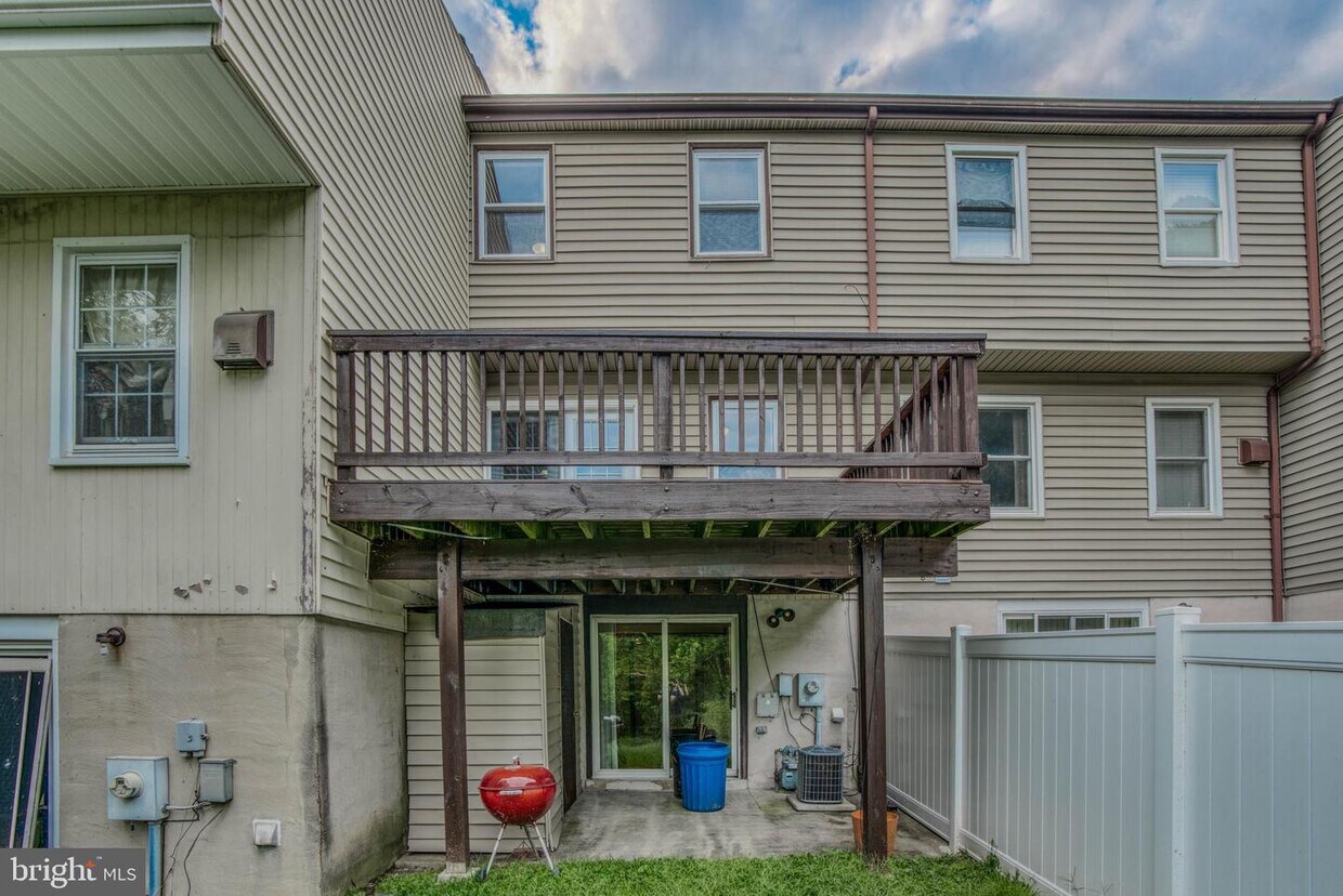 8563 Ramort Dr, Nottingham, MD 21236 Townhouse for Rent in Nottingham