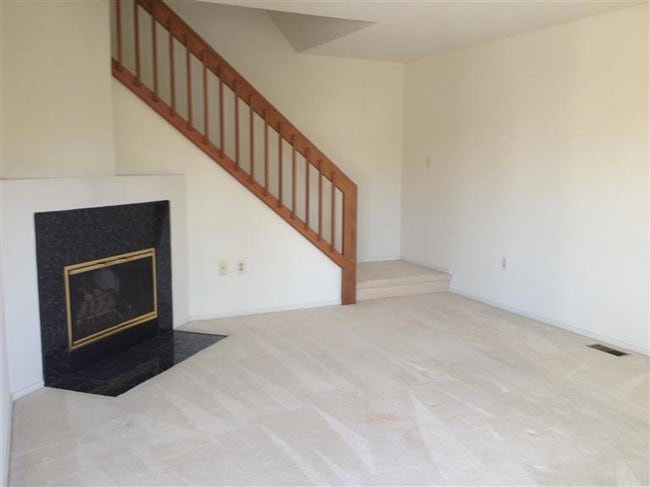 Foto del edificio - 43419 Arbor Way W
