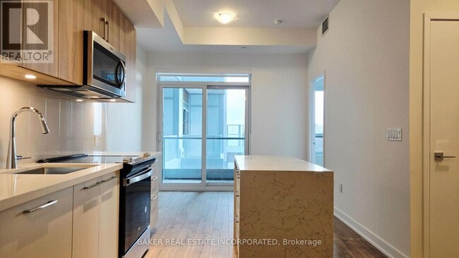 Photo du bâtiment - 500 Plains Rd E