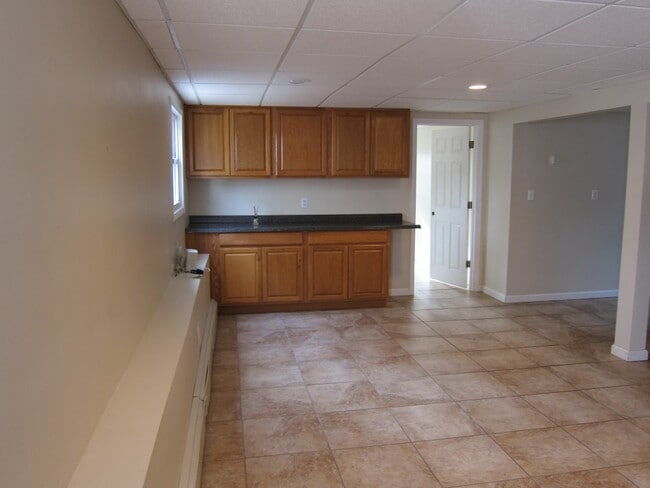 Building Photo - 34 2nd St