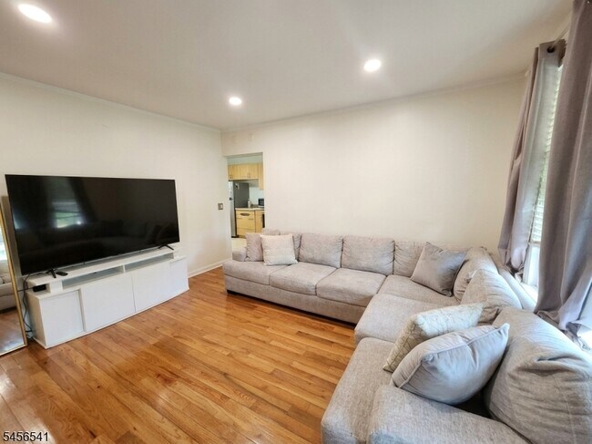 Foto del edificio - 505 Hoboken Rd
