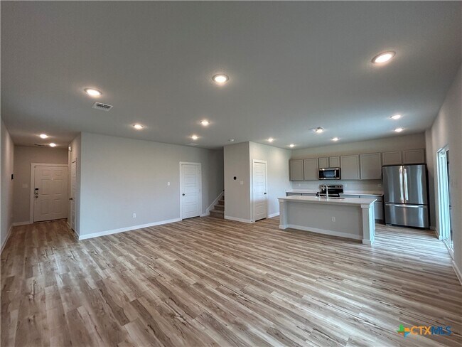 Building Photo - 4305 Danforth St