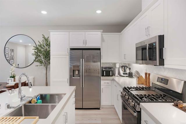 Building Photo - 2043 Bluestone Cir