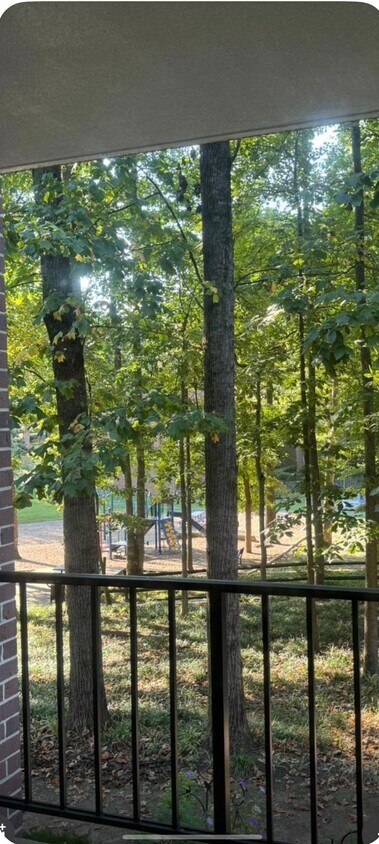 Foto del edificio - 3322 Woodburn Village Dr