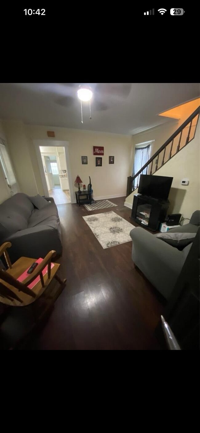 Foto del edificio - 615 Cottage Ave