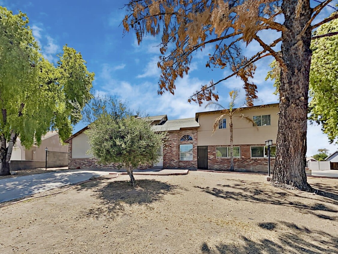 Primary Photo - 9305 E Adobe Rd