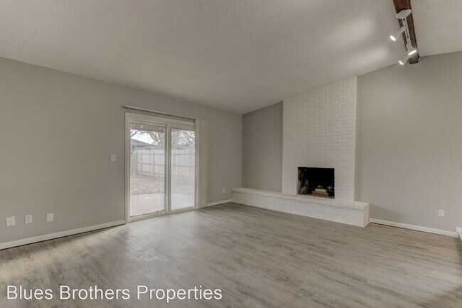 Foto del edificio - 3 br, 2 bath House - 1416 NW 104th Terrace