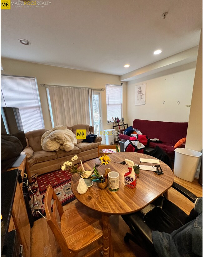 Foto del edificio - 11 Sewall St