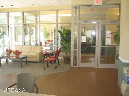 Building Photo - 2 br, 1 bath Apartment - 650 S 29th Street