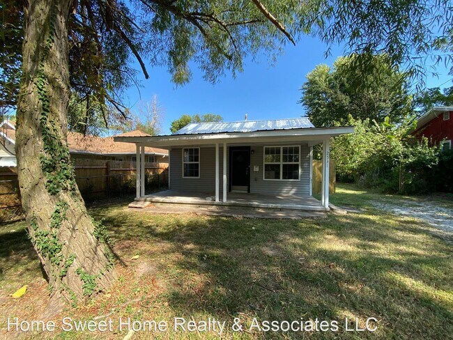 Building Photo - 2 br, 1 bath House - 2531 W Page St