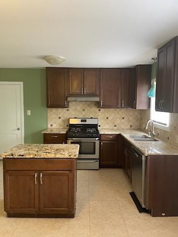 Building Photo - 1208 Zeola St