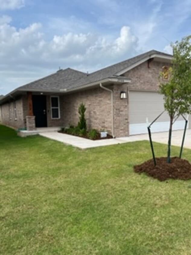 Primary Photo - New Home!