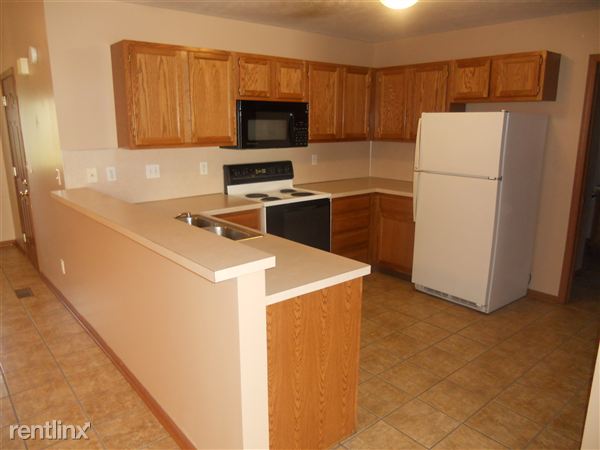Building Photo - 13268 Riley St