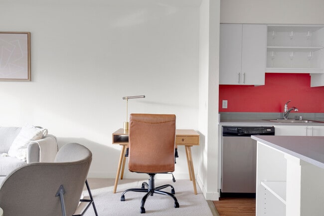 Foto del edificio - 330 3rd Ave W