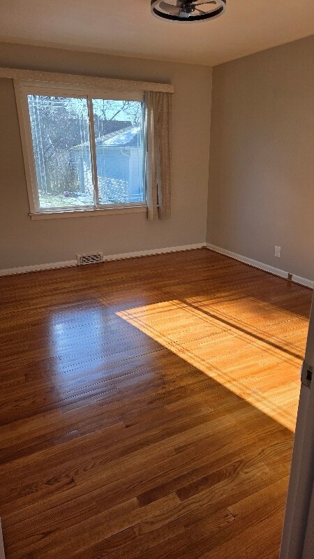 Foto del edificio - 24190 Timberlane Rd