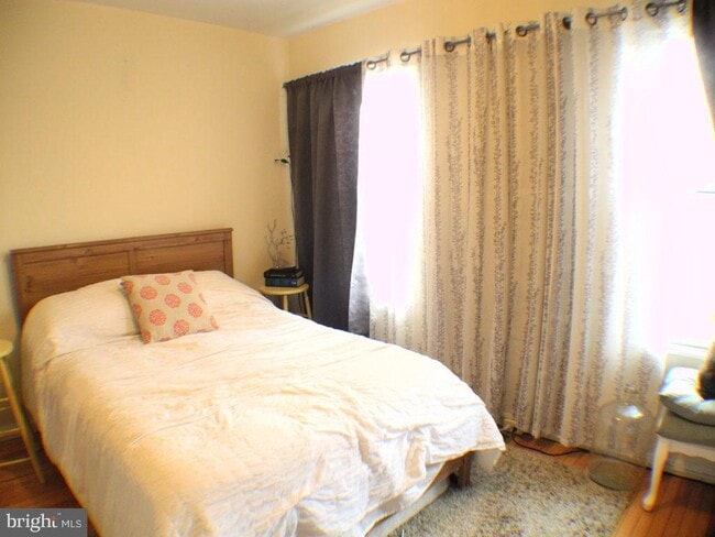 Foto del edificio - 620 S 3rd St