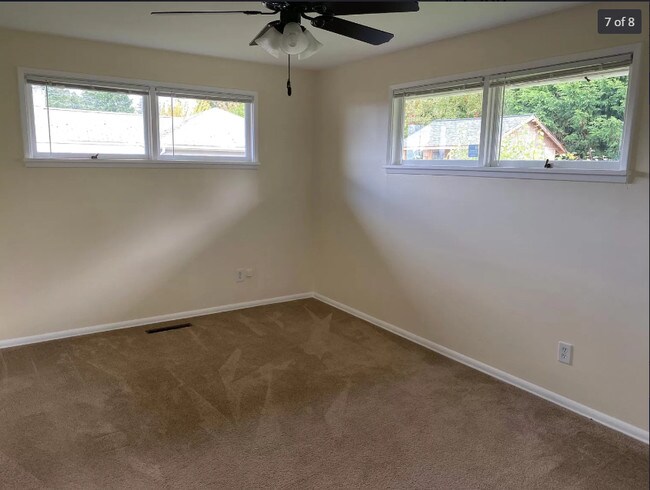Foto del edificio - 18909 94th Ave W - 2 bedrooms