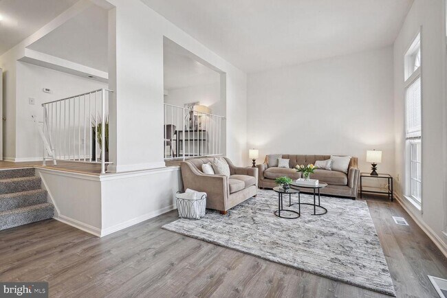 Foto del edificio - 8077 Powderbrook Ln