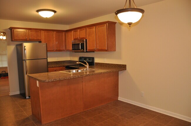 Foto del edificio - 721 Golfview Dr