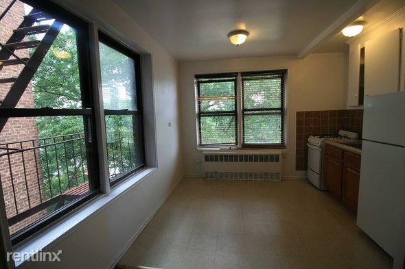 Foto del edificio - 1014 Brooklyn Ave