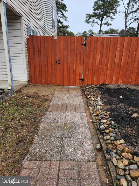 Foto del edificio - 91 Grant Ln