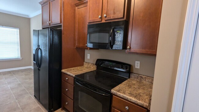 Building Photo - 6514 Southern Trace Dr