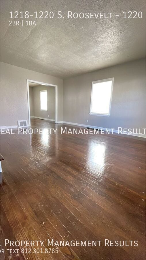 Building Photo - 1218-1220 S. Roosevelt-1220