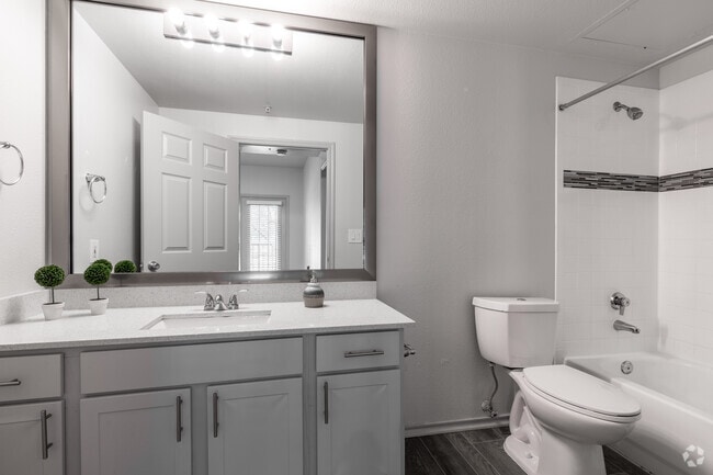 1BR, 1BA - 790SF - A2 - Bathroom - Waters Edge Villas