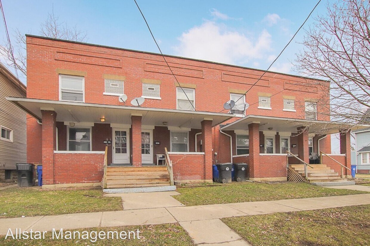 Foto principal - 3 br, 1 bath House - 3102 Riverside Ave