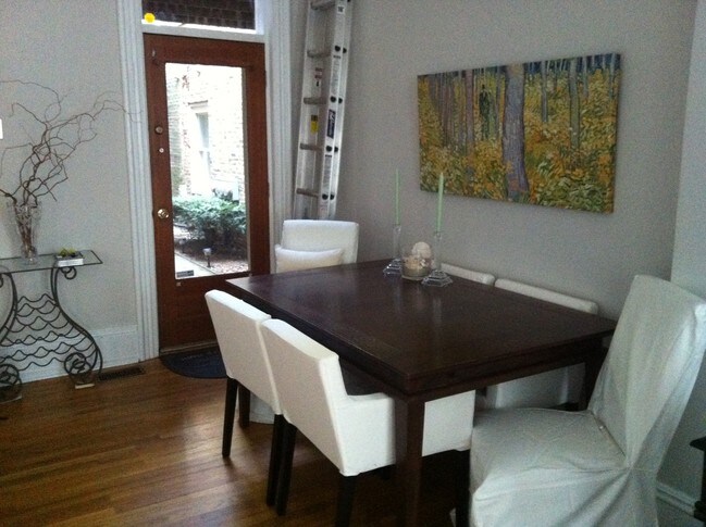 Foto del edificio - 631 N 20th St