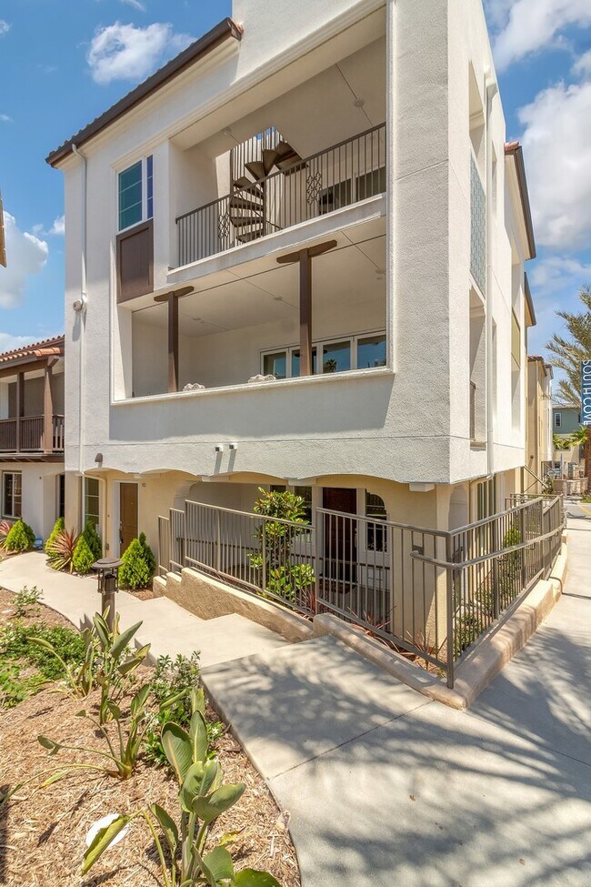 Foto del edificio - SOUTHCOVE Luxury: SPACIOUS TOWNHOME with O...